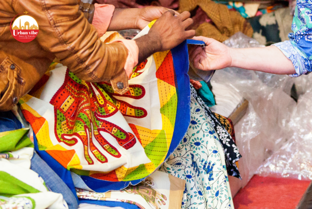 Jaipur Local Shopping Tour